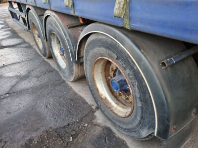 1994 Fruehauf Triaxle Curtainside Trailer - 9