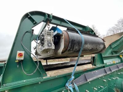 2015 / 2016 M+K Waste Screen & Fines Blower - 8
