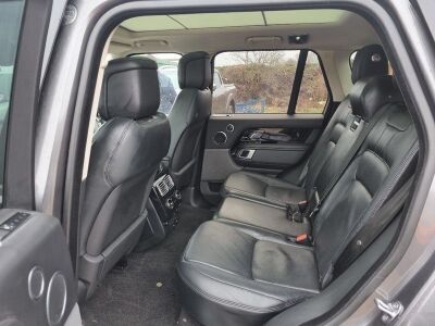2019 Range Rover Vogue SE SDV6 - 10