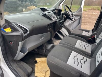 2015 Ford Transit Custom 290 LTD E-Tech Van - 13