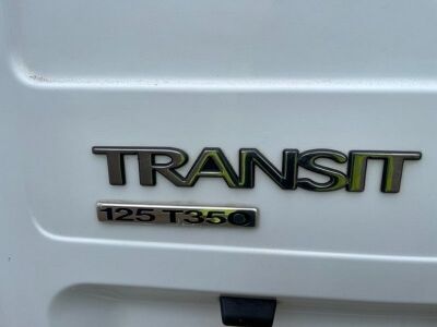 2013 Ford Transit 125 T350 Welfare Van - 11
