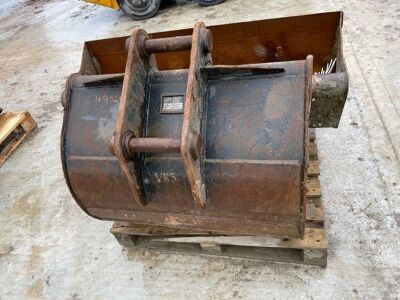 Pallet of Various Buckets - 3