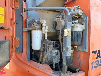 2014 Hitachi ZX135US-5B Excavator - 9