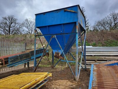 Conveyor + Hopper - 2