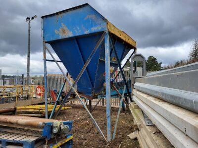 Conveyor + Hopper - 3