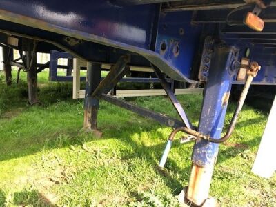 2005 SDC Triaxle 45' Flat Trailer - 18