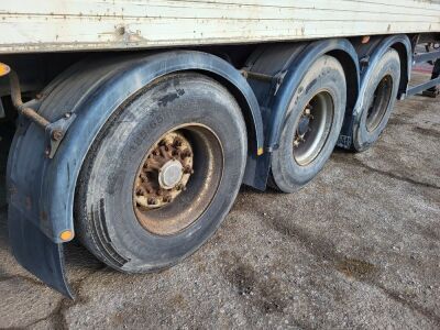 2002 Montracon Triaxle Alloy Floor Box Trailer - 6