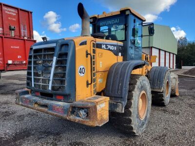 2011 Hyundai HL740-9 Wheeled Loader - 7