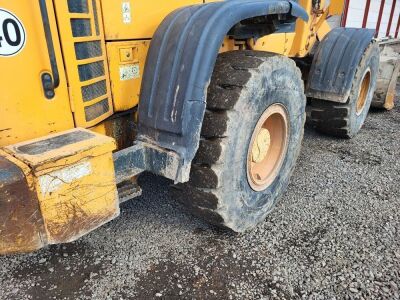 2011 Hyundai HL740-9 Wheeled Loader - 8