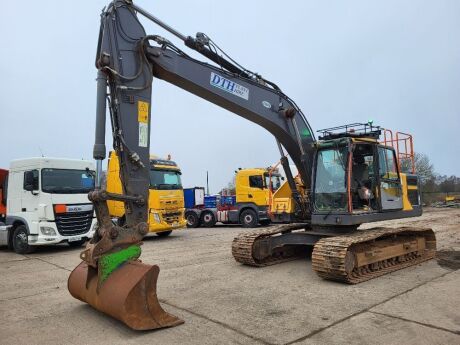 2018 Volvo EC220EL Excavator