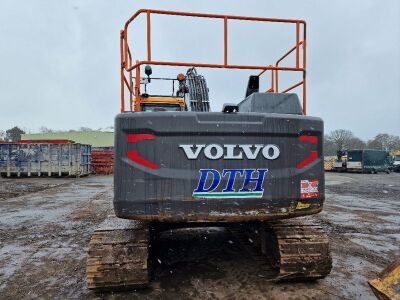 2018 Volvo EC220EL Excavator - 19