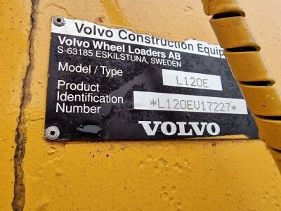 Volvo L120E Loading Shovel - 13