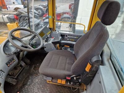 Volvo L120E Loading Shovel - 16