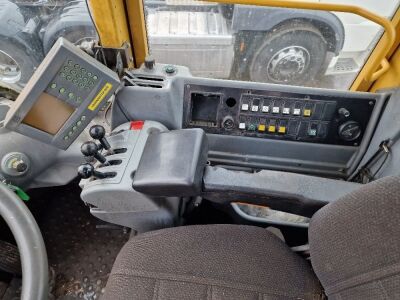 Volvo L120E Loading Shovel - 17