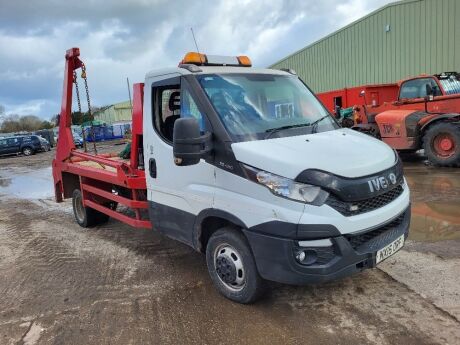 2015 Iveco Daily 35.130 4 x 2 Skip Loader