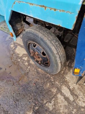 1988 Ford Cargo 0709 4x2 Beavertail Rigid - 14