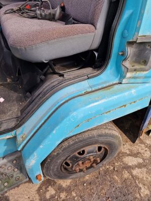 1988 Ford Cargo 0709 4x2 Beavertail Rigid - 17