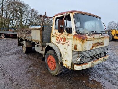 1975 Ford D Series 13 ton 4x2 Dropside Rigid