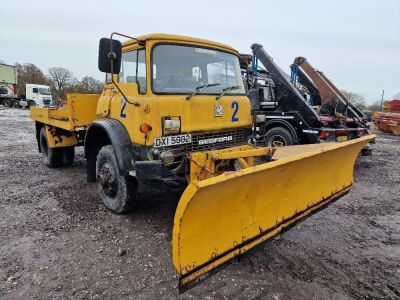 Bedford TK 330 4x4 Snow Plough - 2