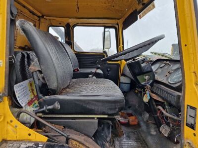 Bedford TK 330 4x4 Snow Plough - 9