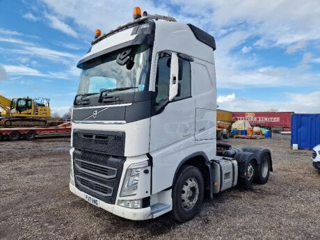 2017 Volvo FH460 6x2 Mini Mid Lift Tractor Unit