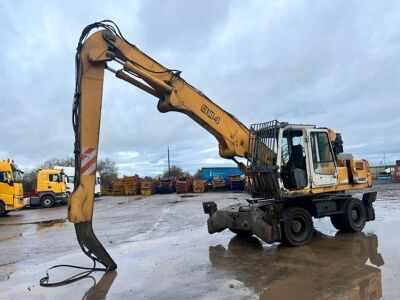 2005 Liebherr A904 Waste Handler