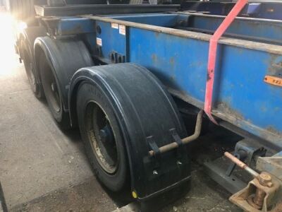 2005 SDC Triaxle Sliding Skeletal Trailer - 14