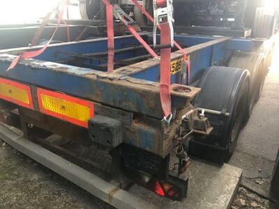 2006 Dennison Triaxle Sliding Skeletal Trailer - 3