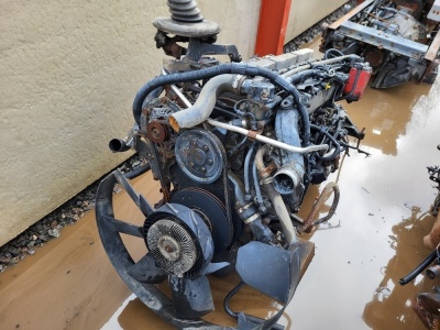 MAN 6cyl Diesel Engine & Gearbox - 2