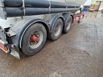 2007 Feldbinder 36³ Triaxle 2 Pot Powder Tanker - 16