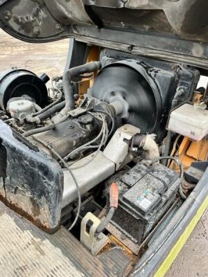 1997 Clark / Samsung SF30L Gas Forklift - 10