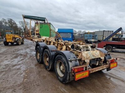 2000 General Trailers Triaxle Hook Loader Trailer - 3