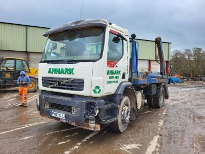 2007 Volvo FL 4x2 Skip Loader - 2