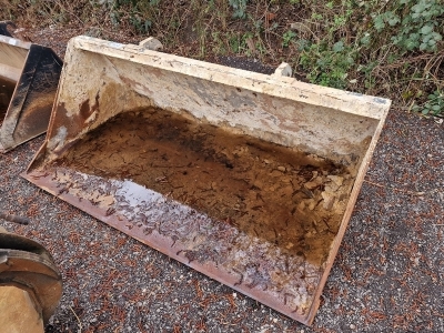 8ft Shovel Bucket