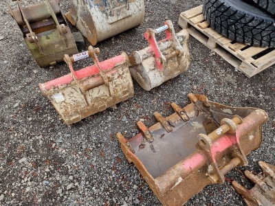 3 x Mini Digger Buckets - 35mm Pins - 2