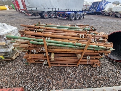 Quantity of Acro Props & Steel Stillage - 2