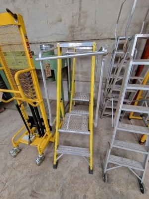 2 x Safety Step Ladders Folding, 2 Rung on Wheels - 2