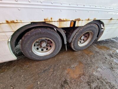 2001 Montracon Tadem Axle Box Trailer - 8