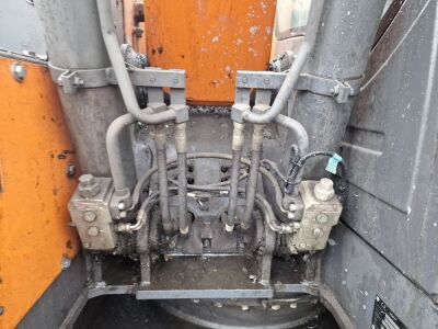 2020 Doosan DX140LCR-5 Excavator - 11