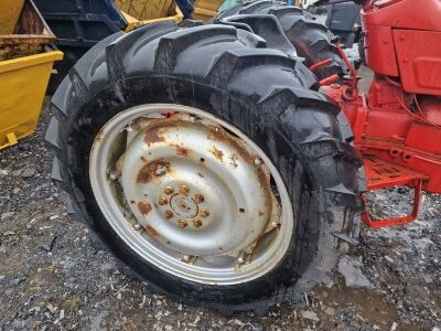BMC Nuffield 4/65 Diesel Tractor - 8