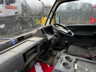 2006 Nissan Cabstar 34-10 Dropside Tipper - 6