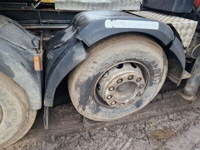DAF CF 85.430 6x2 Midlift Crane Tractor Unit - 13