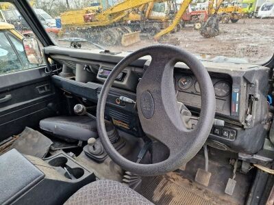 2000 Land Rover Defender 90 - 9