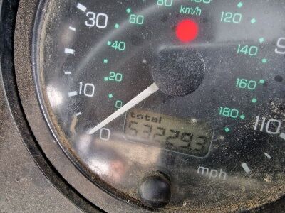 2000 Land Rover Defender 90 - 10