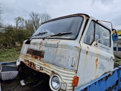 1975 Ford D 0710 4x2 Dropside Rigid - 11