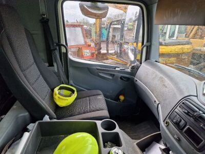 2013 Mercedes Axor Telescopic Skip Loader - 9