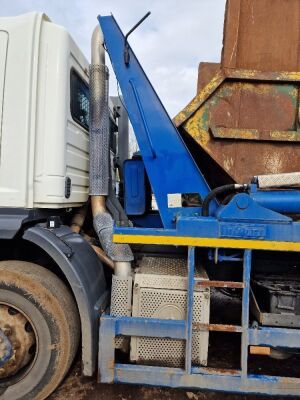 2013 Mercedes Axor Telescopic Skip Loader - 19