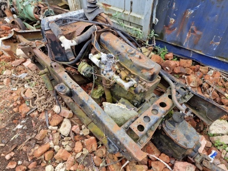 Bedford 6cyl Petrol Engine, Gearbox + Chassis Parts