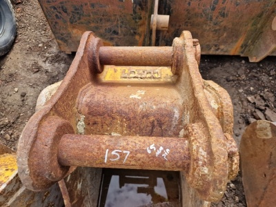 2ft Strickland Digging Bucket 65mm Pins - 3