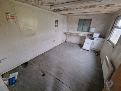 32ft x 10ft Anti Vandal Office / Toilet/ Drying Room - 9